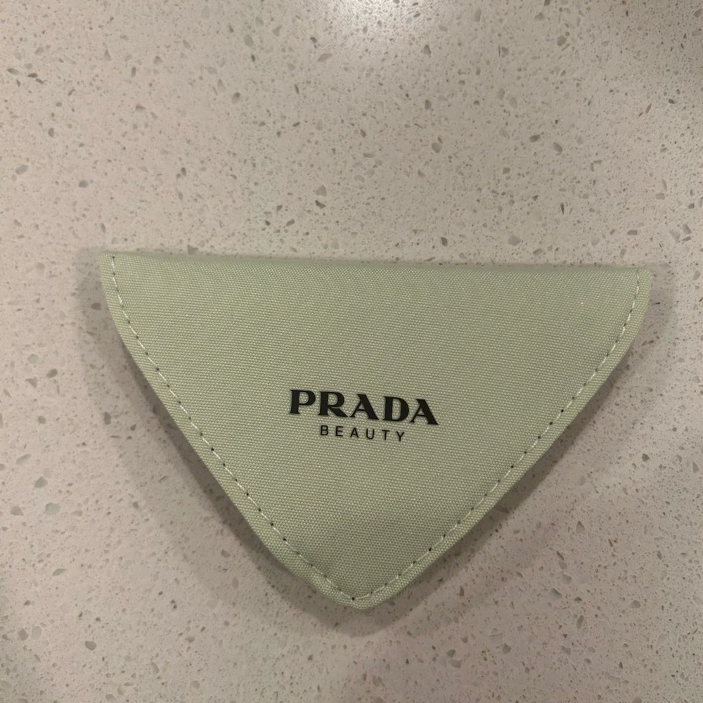 Prada Beauty Green Pouch and Mirror - Picture 2 of 5
